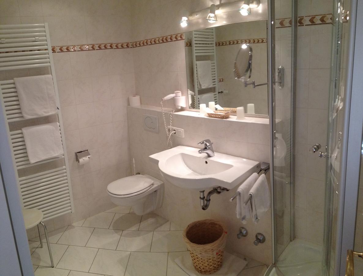 Hotel Maier Garni Garmisch-Partenkirchen Bagian luar foto